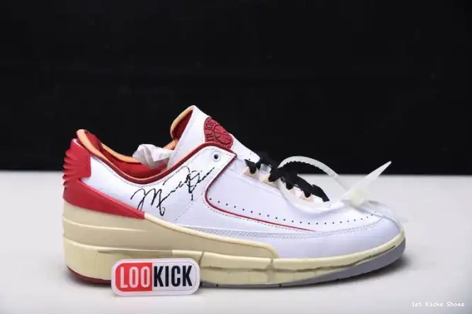 1st Kicks DJ4375-106 Retro 2 White SP Low Red Off-White Jordan 0501